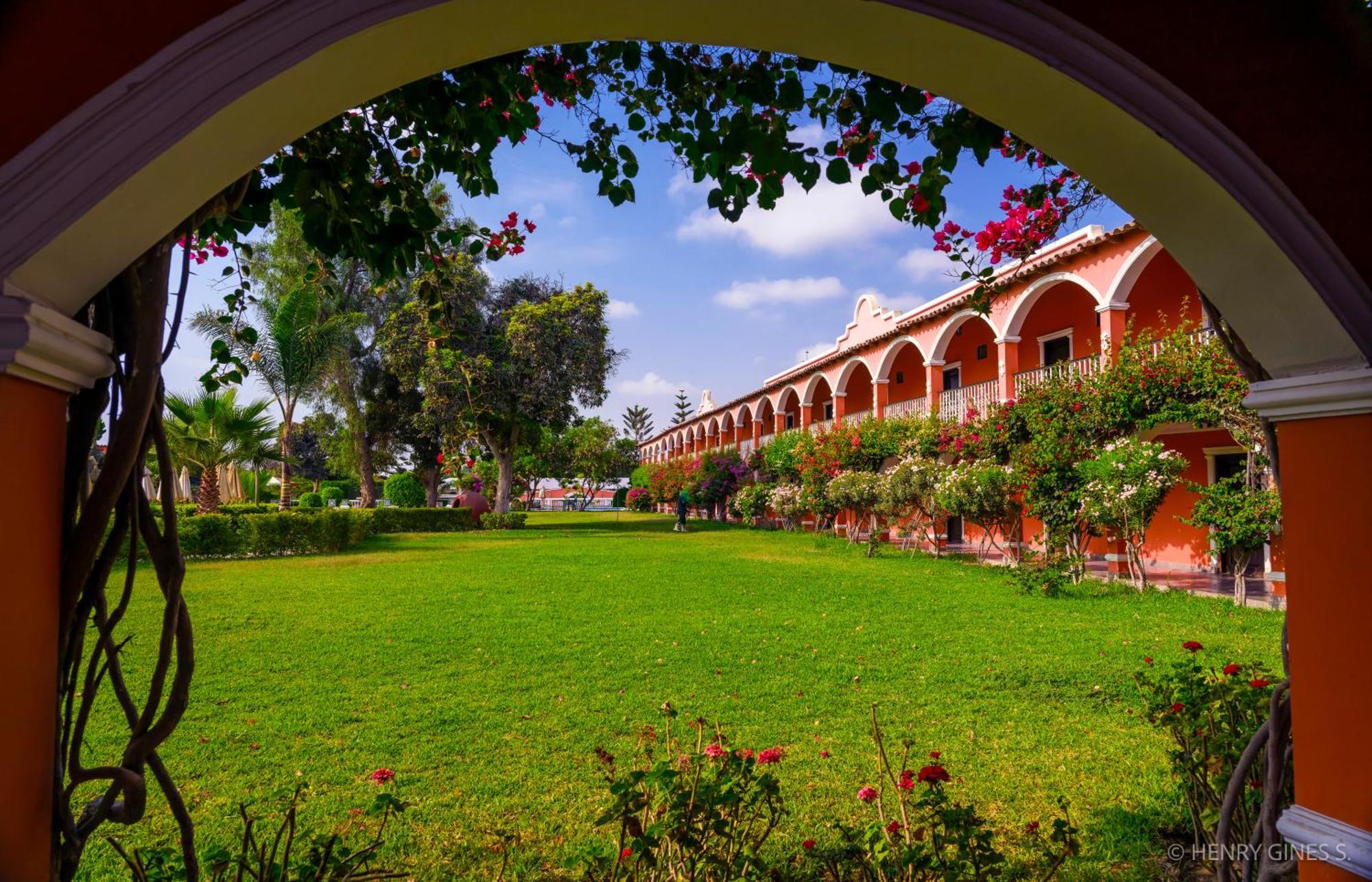 Hacienda San Juan Resort San Juan Bautista エクステリア 写真